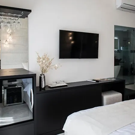 Z Boutique Smart Hotel, Szemelyzet Nelkuel 4* Залаэгерсег