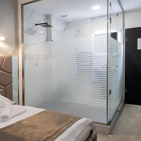 Z Boutique Smart Hotel, Szemelyzet Nelkuel Отель типа 