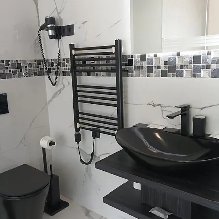 Z Boutique Smart Hotel, Szemelyzet Nelkuel 4* Залаэгерсег